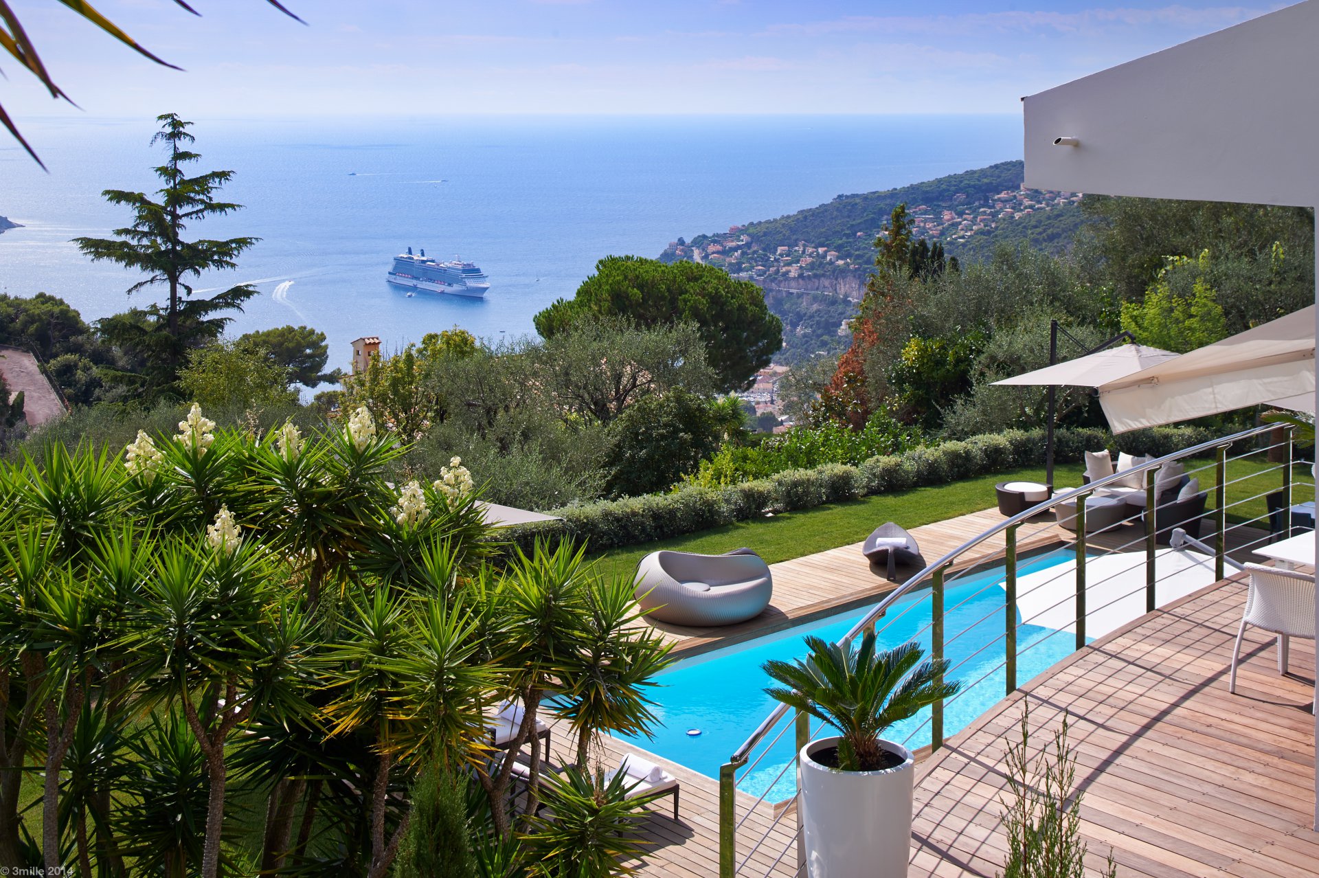 What city to choose on the Côte d'Azur 