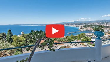 Apartment for sale in Nice with panoramic views of the Baie des Anges